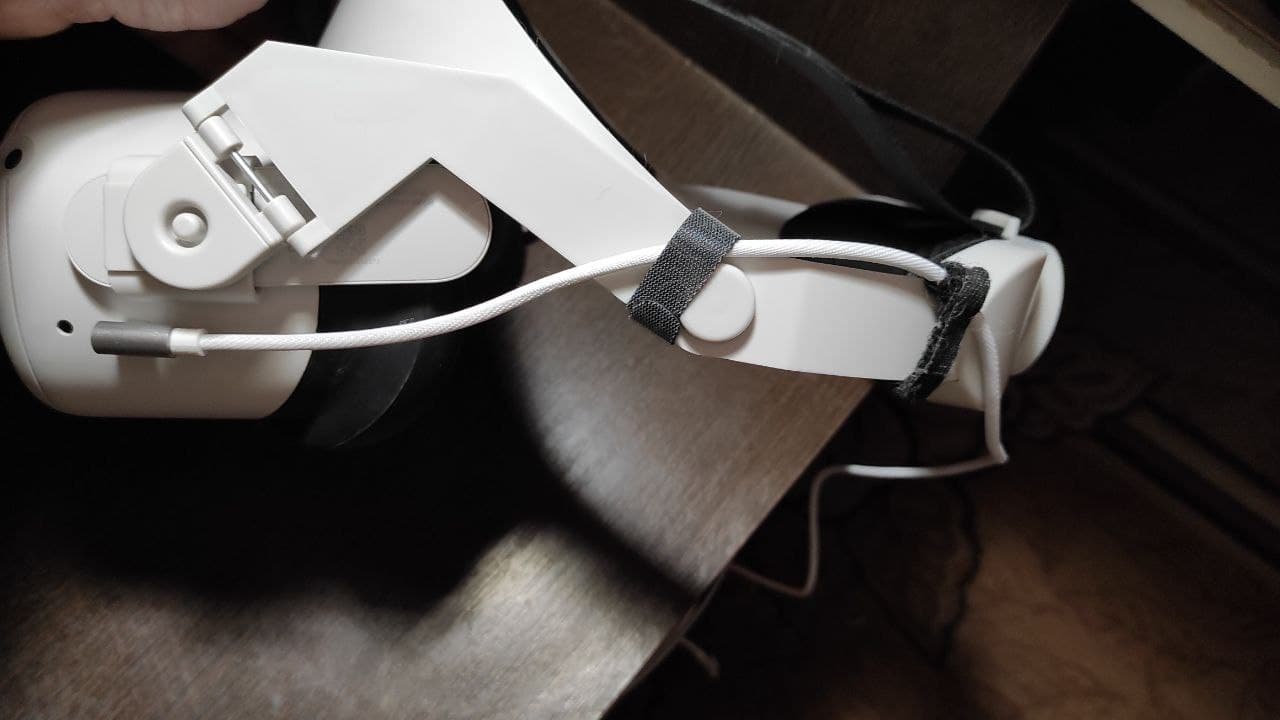 Подключаем vr к компьютеру. Кабель для VR шлема Sony. Удлинитель кабеля VR шлема. Корова в VR шлеме. Подвески для шнура шлема VR.